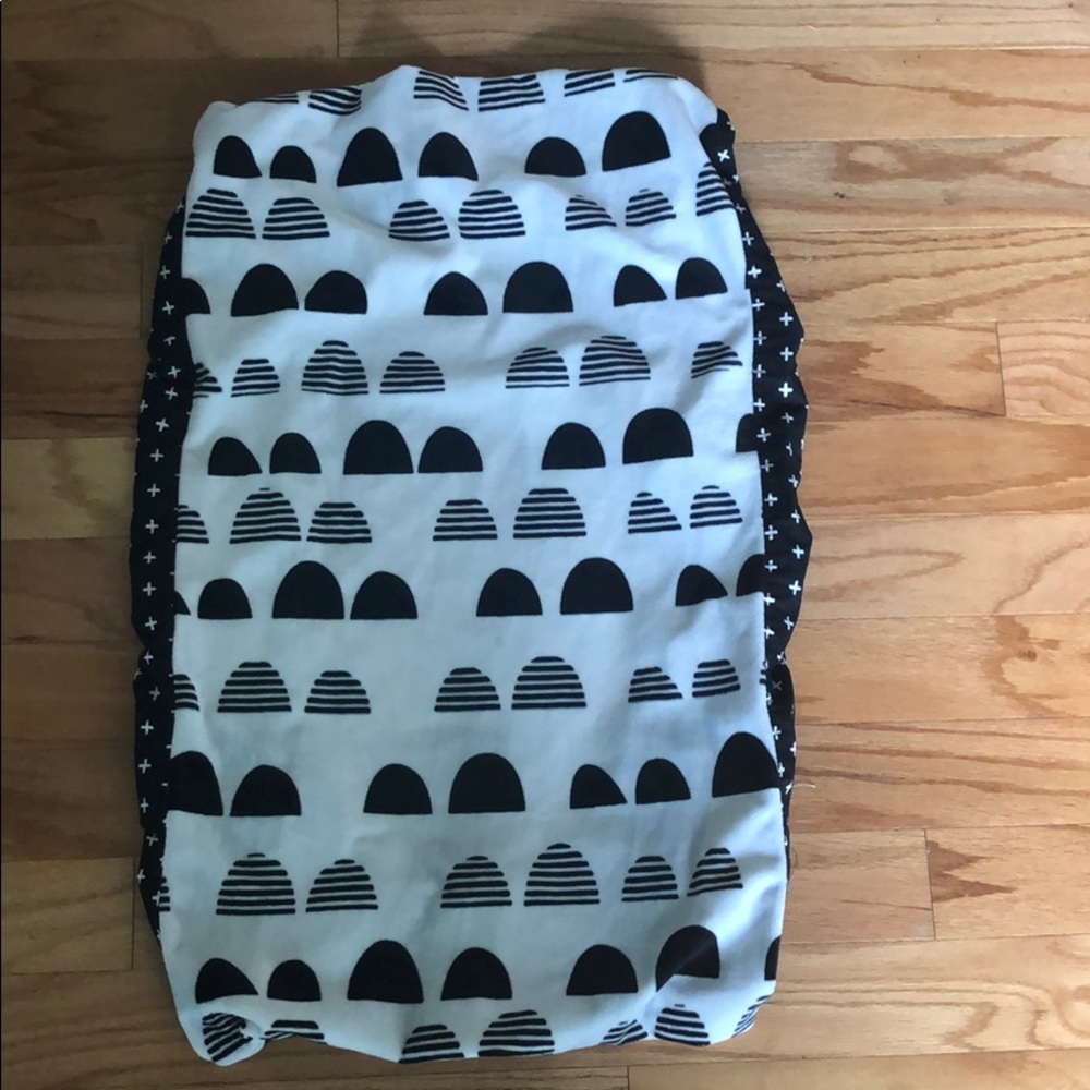Cloud Island black & white diaper pad cover.